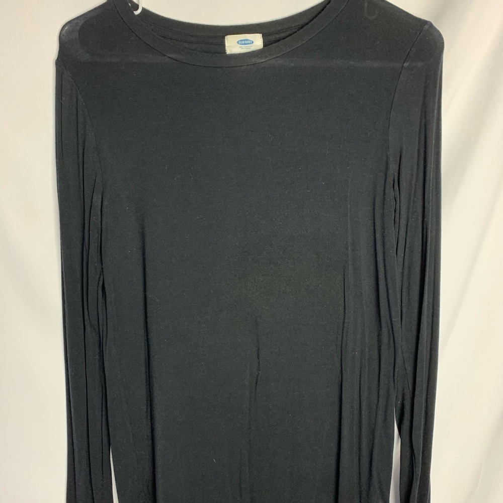 Long sleeve black tshirt